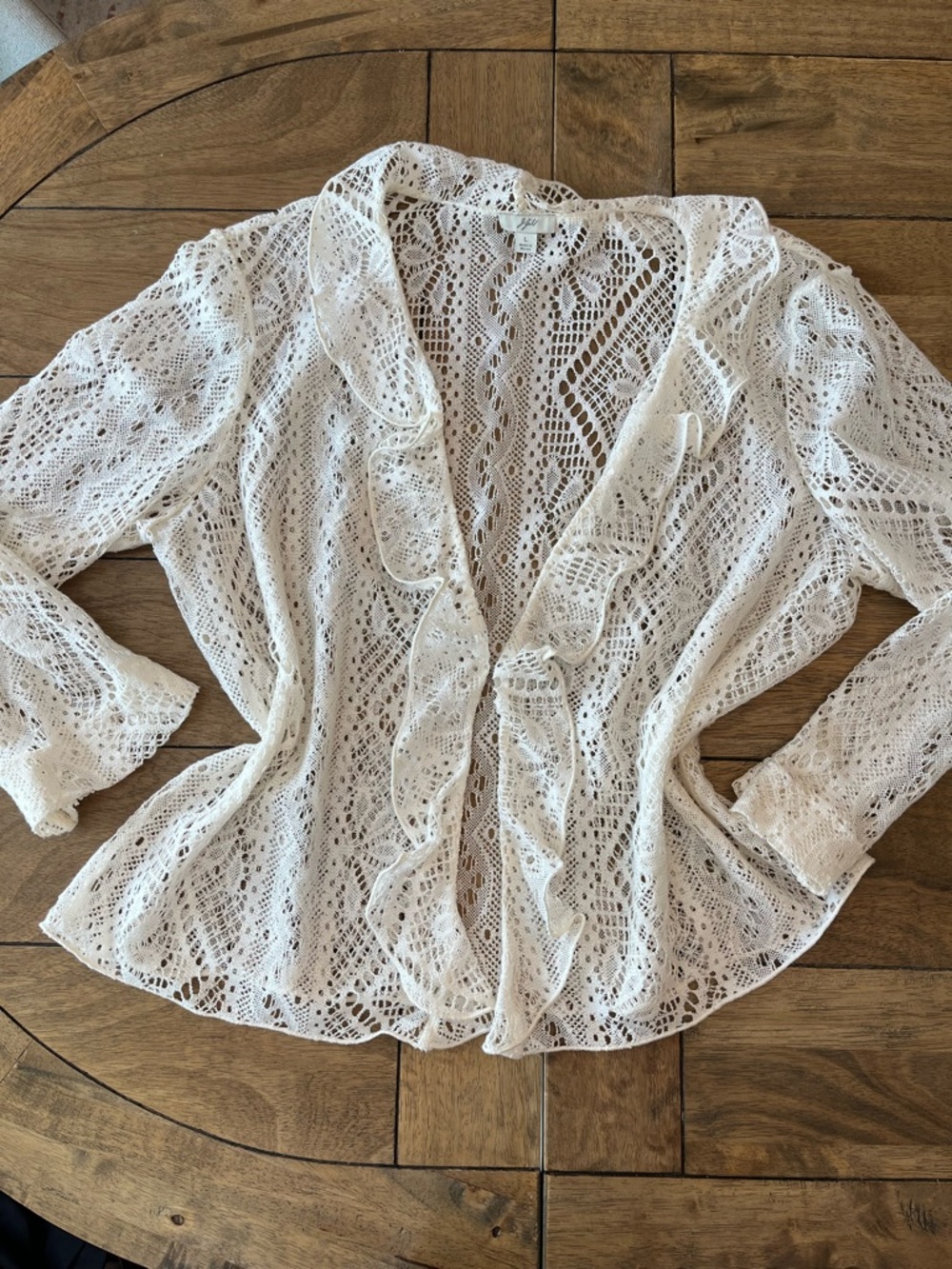 Cream Crochet Lace Ruffle Top size Large